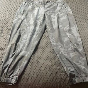 Old Navy Stretchtech joggers LP Large Petite